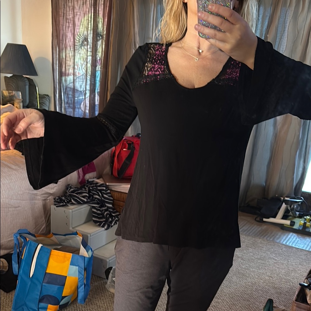 Elegant Black Lace Women's Top